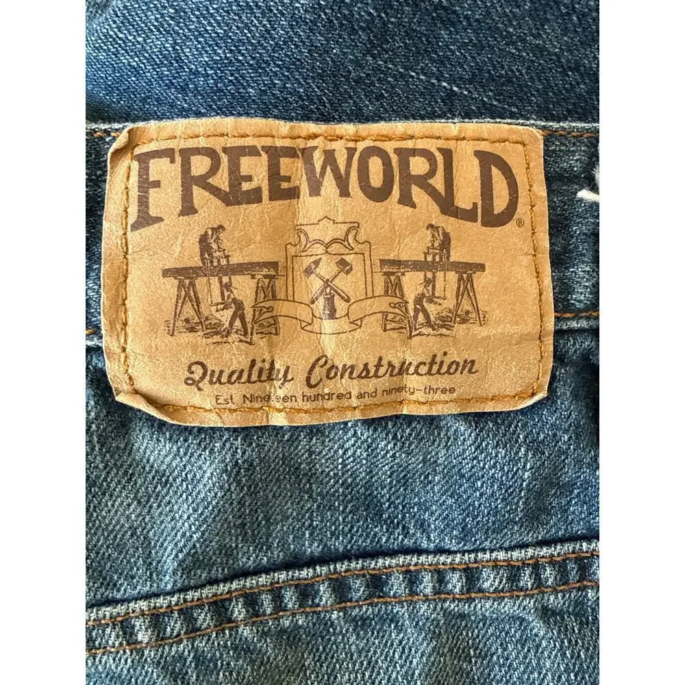 Freeworld Men’s Messenger Jeans Medium Wash Size 36x34 EUC